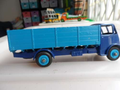 DINKY SUPERTOYS GUY DK BLUE/LIGHT BLUE -RESTORED [M29]