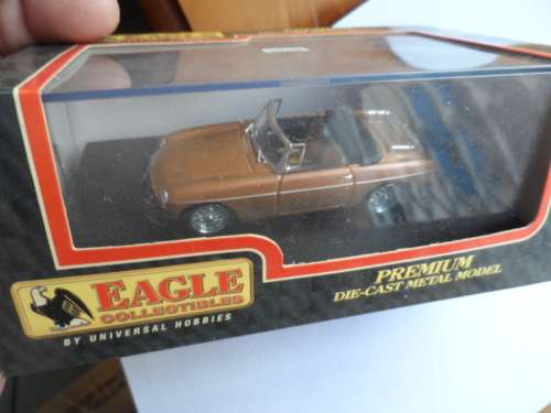 Universal Hobbies- 1/43 Scale - MGB Mk.II `LE` Limited Ed. Bronze  [m100]