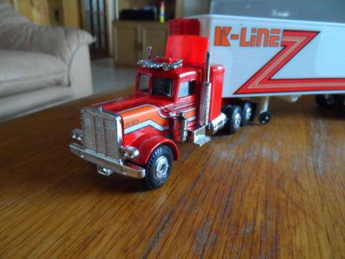 ARTICULATED TRUCK `K LINE` 1/50 SCALE
