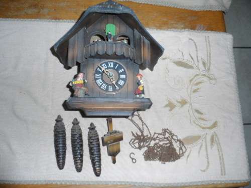 Stunning cuckoo clock large  23cm wide 28cm high x 13cm untested