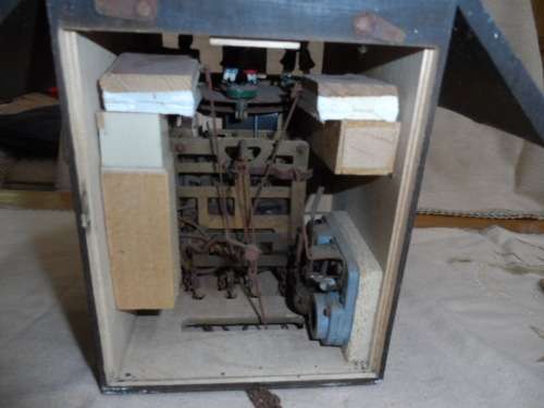 Stunning cuckoo clock large  23cm wide 28cm high x 13cm untested