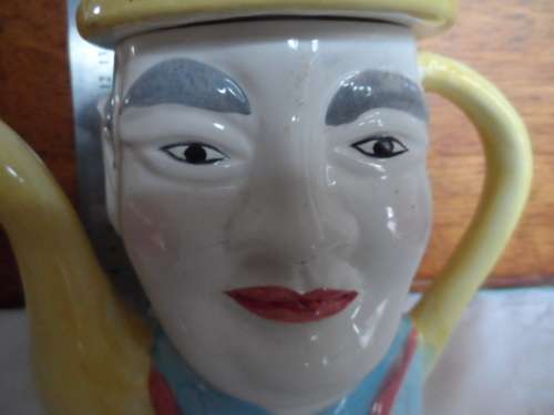 Gentleman Teapot 18cm high beautiful condition no chips