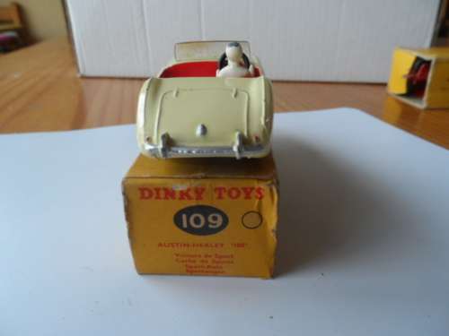 Dinky 109 Austin Healey 100 Sports 1955 to 1959 ORIGINAL BOXED