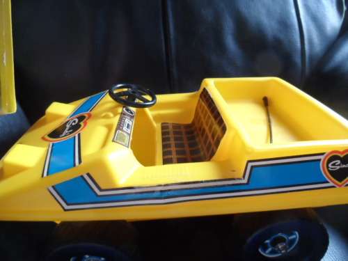 Vintage 44542 Sindy Pedigree Camping buggy with foldaway tent