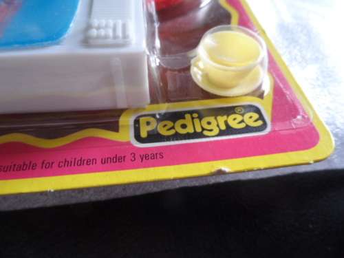 Vintage 44404 Sindy Pedigree relaxing evening unopened card