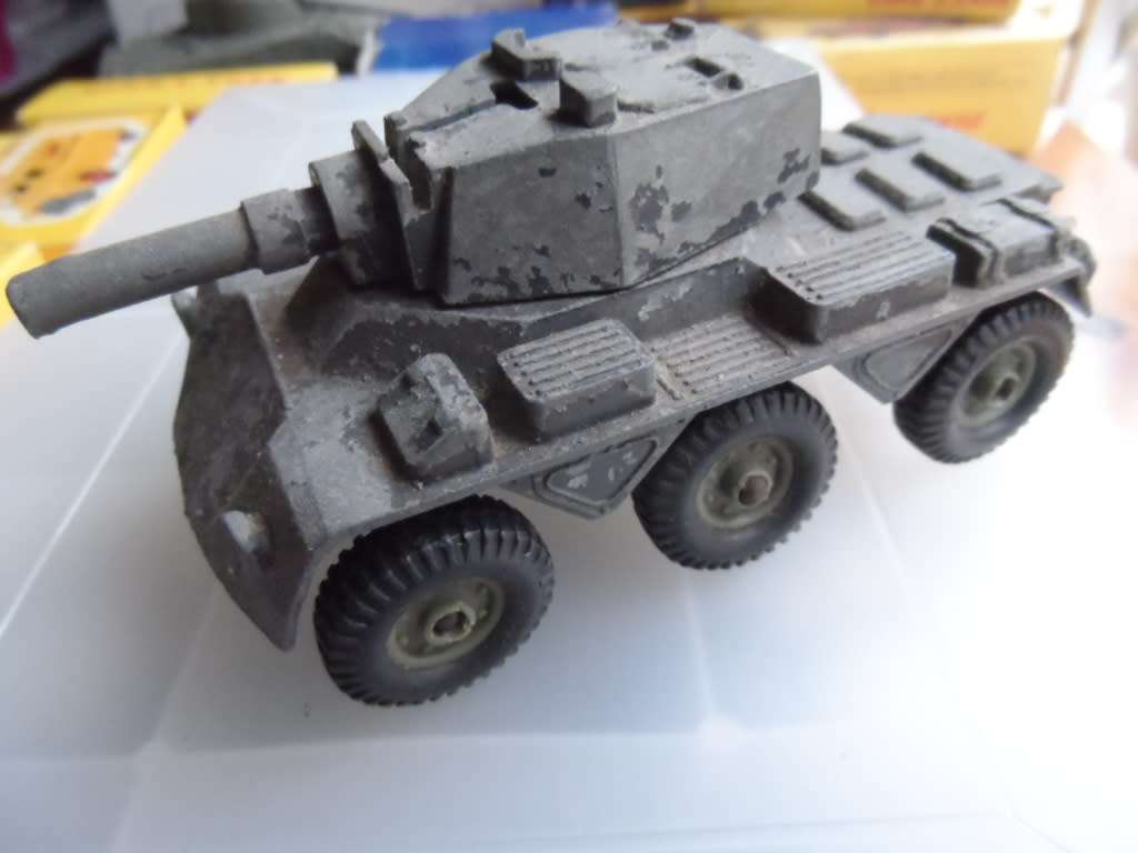Crescent 1263 Saladin Armoured Car - 6 Wheel - Vintage Military Diecast  [m37]