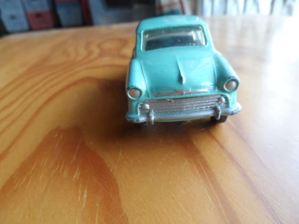 Dinky Toys  Meccano Sunbeam Rapier No 166,  Vintage 1960s Diecast Model [D24]