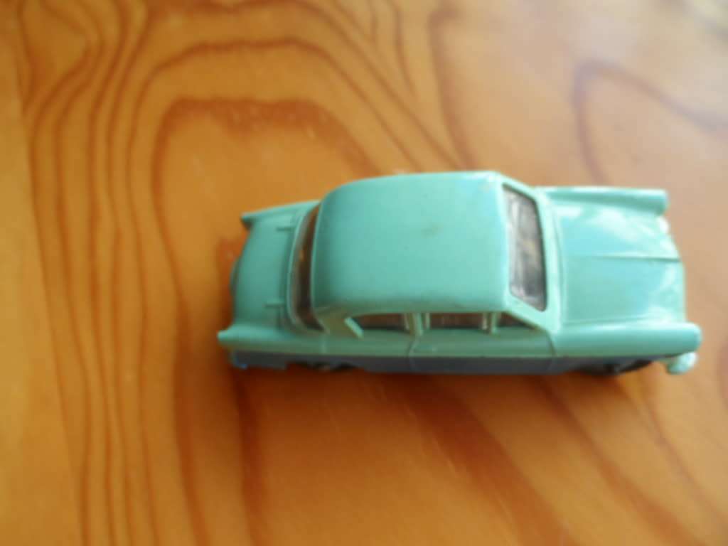 Dinky Toys  Meccano Sunbeam Rapier No 166,  Vintage 1960s Diecast Model [D24]