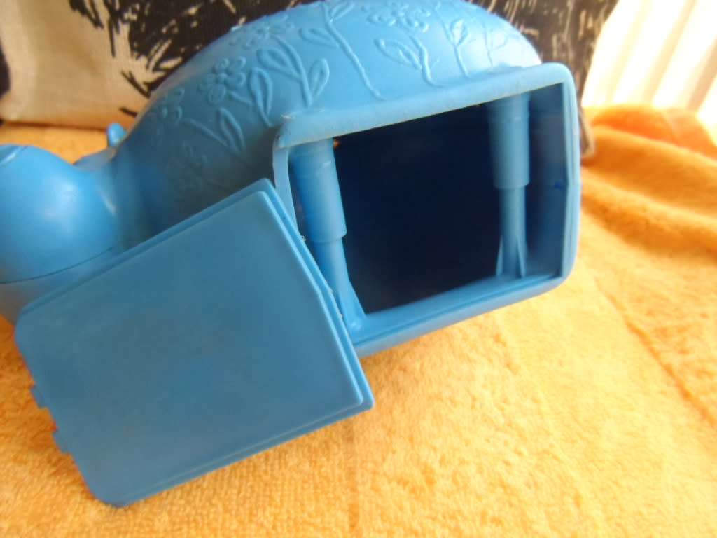 Henrietta Allied Money Box excellent condition