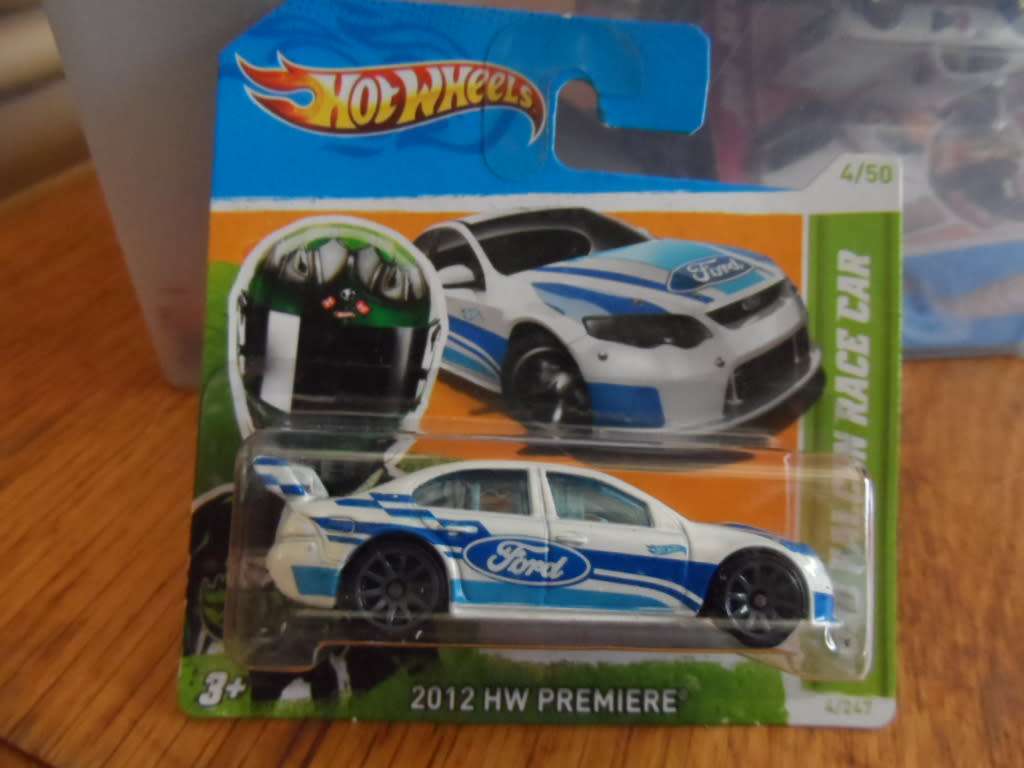 Hot Wheels Ford Falcon Race Car White 2012   HW Premiere 4/247   [m57]