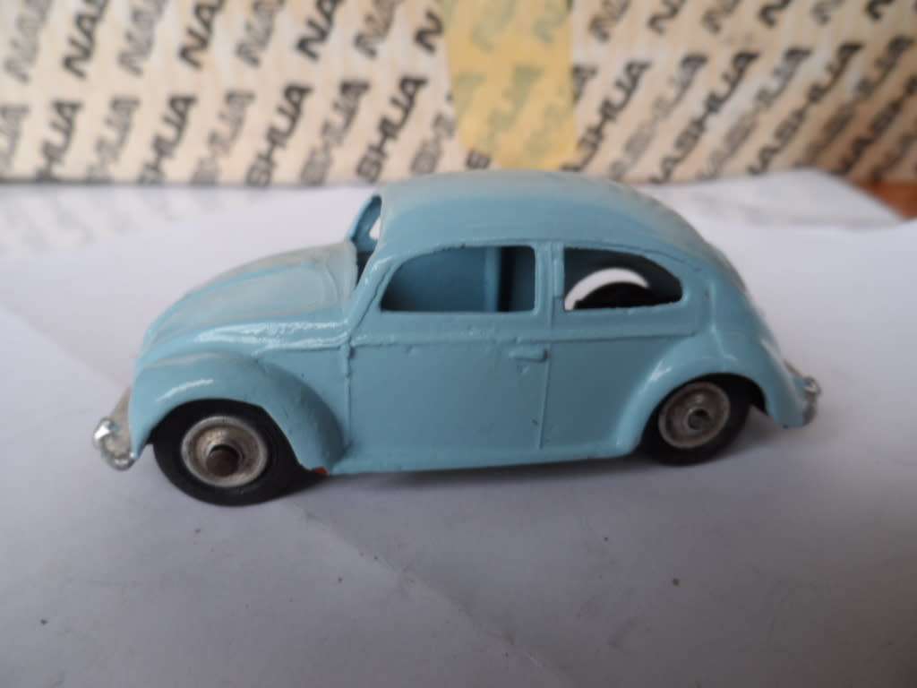 VINTAGE DINKY TOYS #181 VOLKSWAGEN VW BEETLE MECCANO ENGLANR. RESTORED [D24]