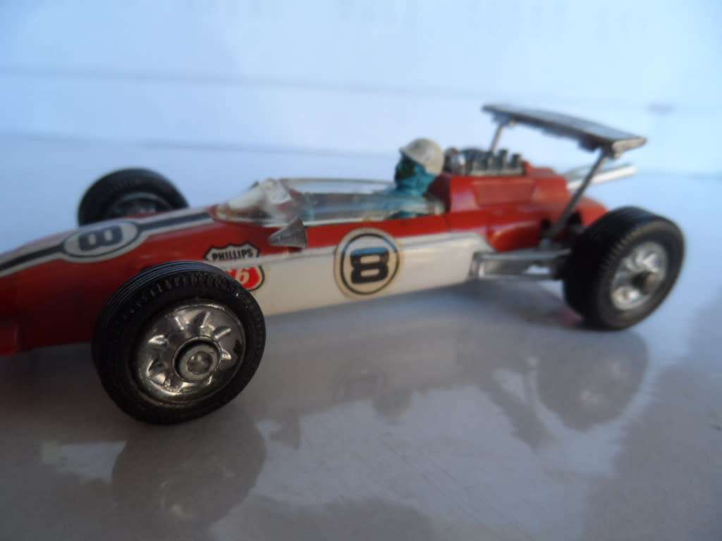 CORGI TOYS 158 Lotus Climax F1 Formula One-Steerable Race Car  [m22]