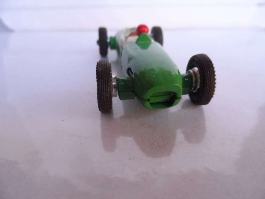 DINKY 241 LOTUS RACING CAR GREEN MADE IN ENGLAND   [m12]