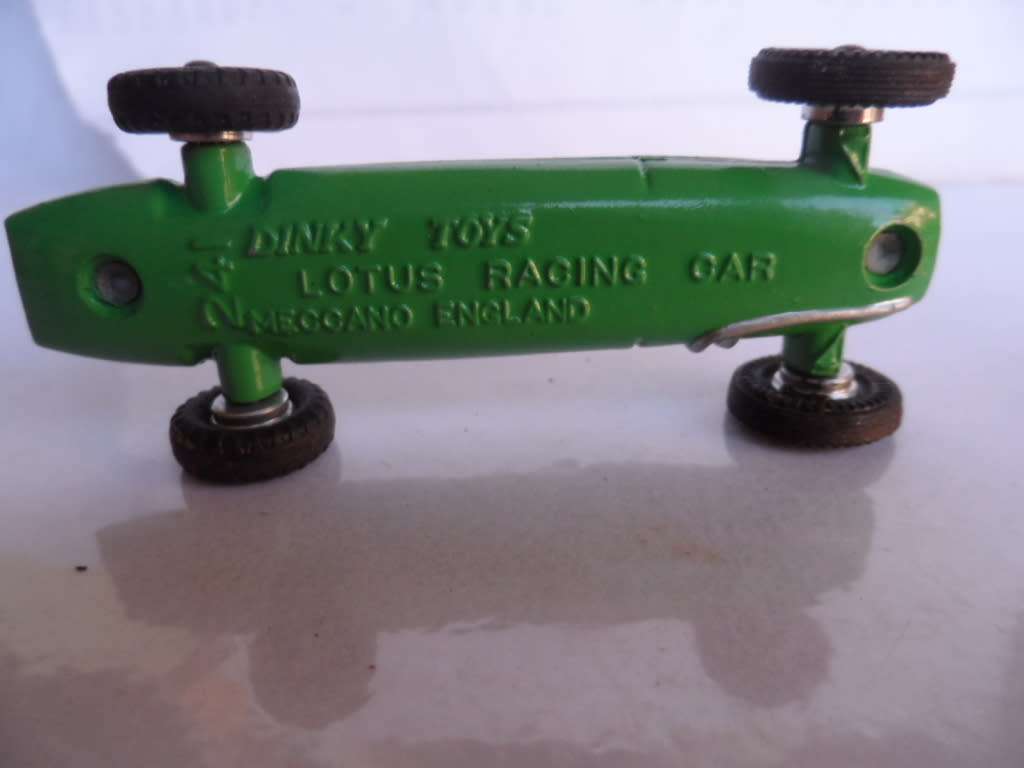DINKY 241 LOTUS RACING CAR GREEN MADE IN ENGLAND   [m12]