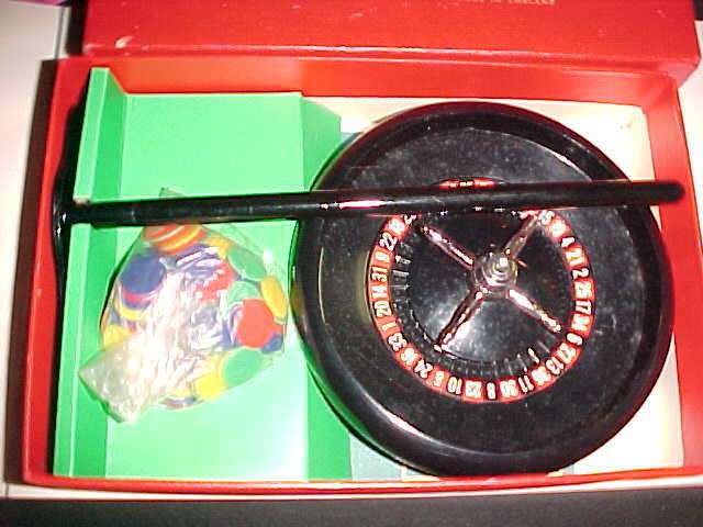 OLD ROULETTE SET STILL IN ORIGINAL BOX
