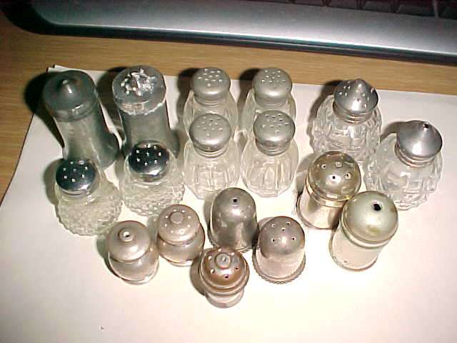 LOTS OF SALT AND PEPPER POTS