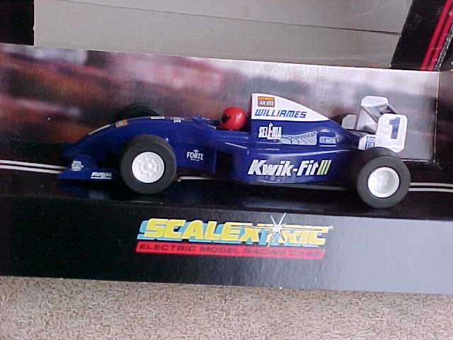 SCALEXTRIC F1 RACING CAR