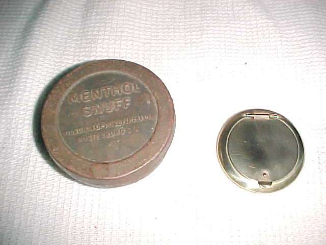 Snuff Tin with Brass snuff holder