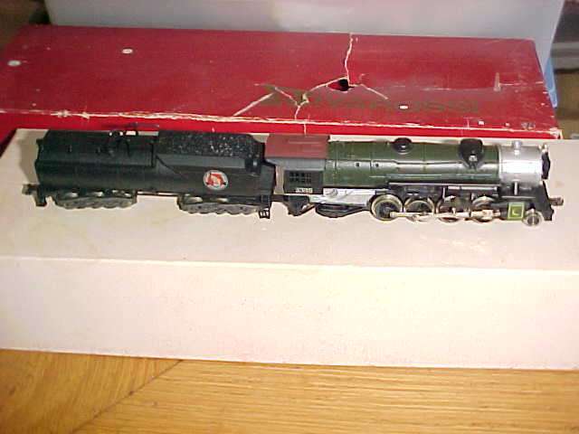 N gauge 2-8-2 HEAVY MIKADO LOCO WITH VANDERBILT TENDER 'GN'