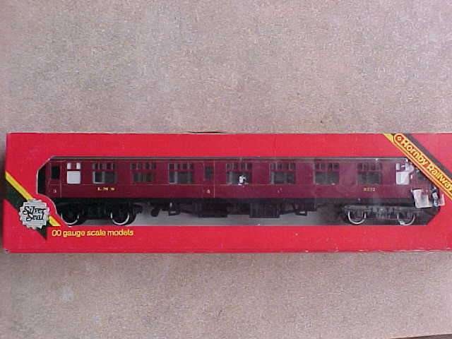 HORNBY HO LMS PASSENGER COACH, BOXED