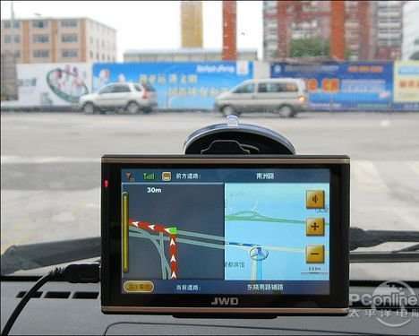 LAST UNIT** JWD JWM-5009  5'' GPS NAVIGATOR, HIGH SENSITIVITY TOUCH SCREEN, 2GB MEMORY