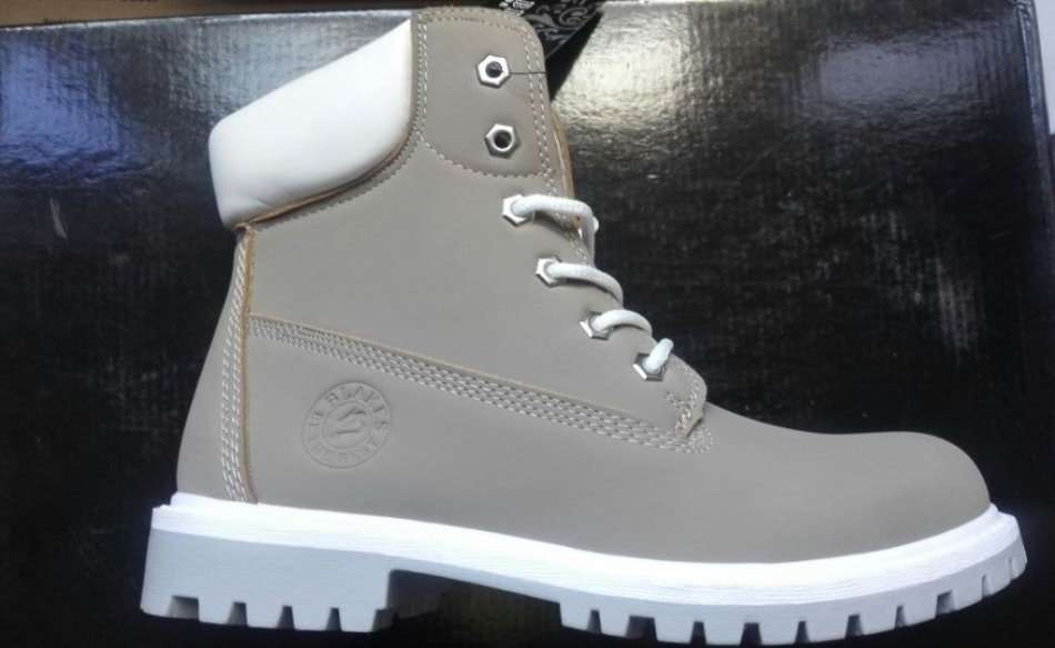 JUST ARRIVED  ** BLAKES SUMMER  GREY   BOOTS
