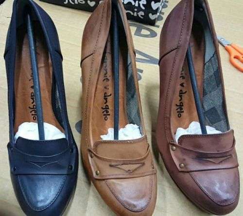 ** PREMIUM QUALITY **CLASSY FANNIE & ANGELO HEELS * PRICE REDUCED *