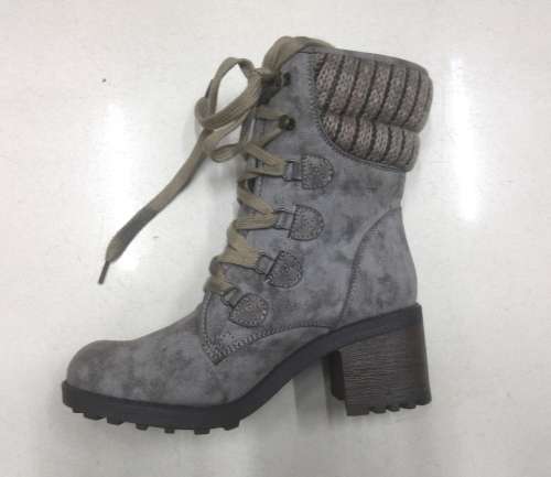 LAST PAIR   ** FANNIE & ANGELO RUGGED WINTER BOOTS