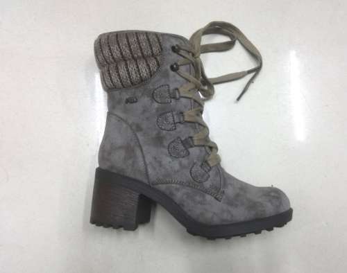 LAST PAIR   ** FANNIE & ANGELO RUGGED WINTER BOOTS