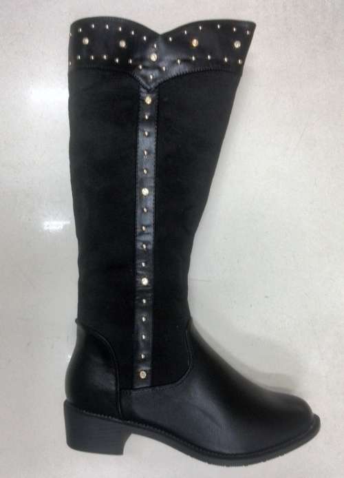 WINTER  BLACK STUD FLAT HEEL BOOTS