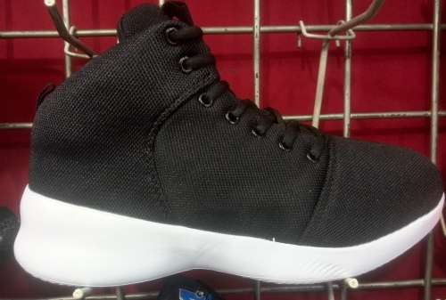 SPECIAL OFFER ** UCAN MEN'S  SNEAKERS * 3 COLOURS*