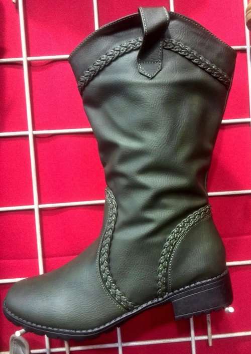 NEW STOCK*  WINTER COWBOY FLAT BOOTS**