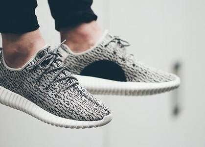 MEN'S RUNNING SNEAKERS *  CLEARANCE SALE *