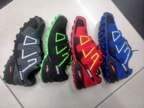 MEN'S RUNNING SNEAKERS *  CLEARANCE SALE * 4 COLOURS *