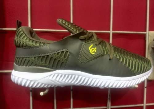 MEN'S UCAN RUNNING SNEAKERS *  CLEARANCE SALE * 4 COLOURS *