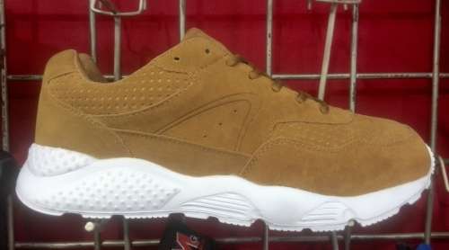 MEN'S UCAN RUNNING SNEAKERS * CLEARANCE SALE * 2 COLOURS *