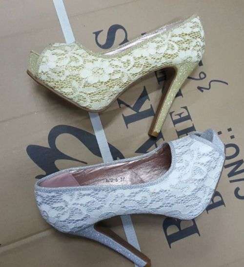 STYLISH LADIES  HEELS  * SPECIAL OFFER
