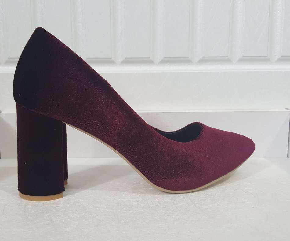 Luna Thick Heels - Size 6 ONLY