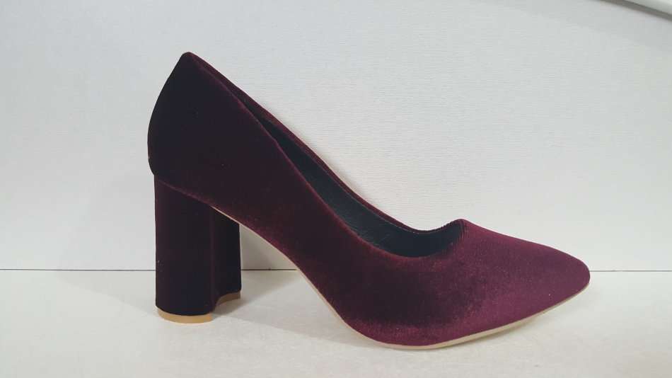 Luna Thick Heels - Size 6 ONLY