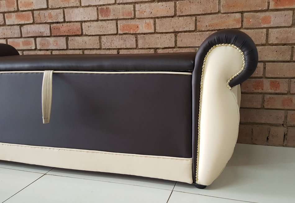 Victorian Kist / Linen/ Blanket Box