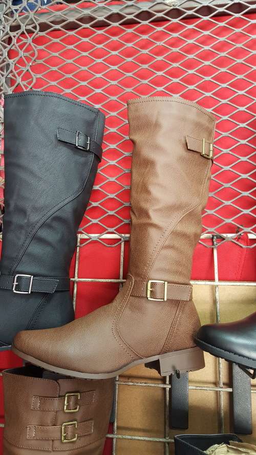 Romanns or Honeymoon  Knee High Boots  - Size 8 BROWN ONLY