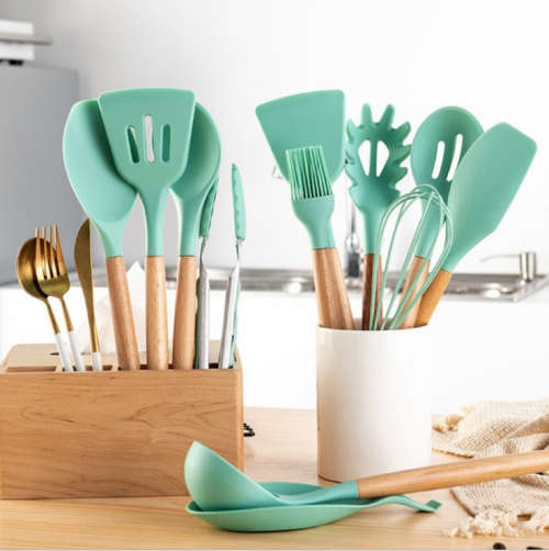 Hestia 12 Piece Silicone and Wood Kitchen Utensil Set - Mint