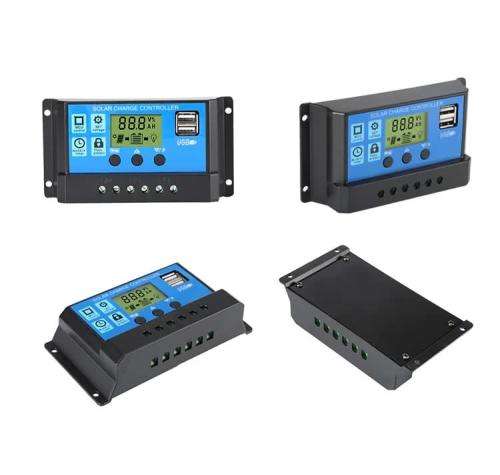 Solar Charge Controller Regulator 12/24V 30A with Display USB