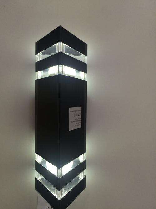 Outdoor Waterproof Wall Lamp-- Garden Balcony Cottage Street Light