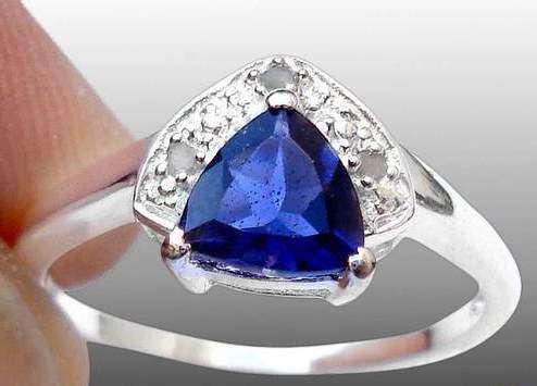 DAINTY NATURAL DIAMOND & BLUE IOLITE RING in SOLID 925 STERLING SILVER. SIZE 7