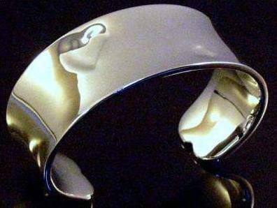 PLAIN 925 STERLING SILVER (alloy filled) CUFF BANGLE.