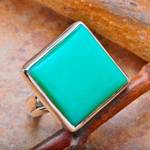 STUNNING GENUINE CHRYSOPRASE RING IN SOLID 925 STERLING SILVER. SIZE 6.75.