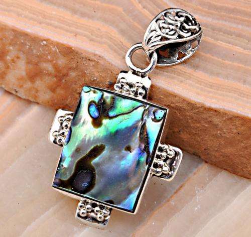 STUNNING ABALONE SHELL PENDANT IN SOLID 925 STERLING SILVER. 1 1/2 "