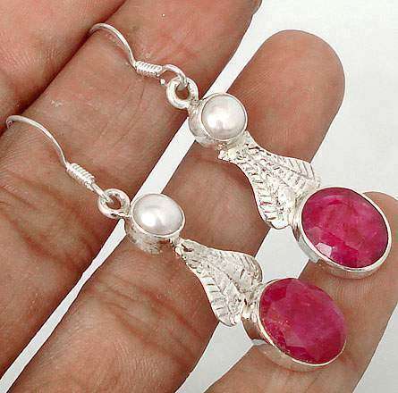 STUNNING NATURAL RED RUBY & PEARL DANGLING EARRINGS in SOLID 925 STERLING SILVER. 1 6/8 inch