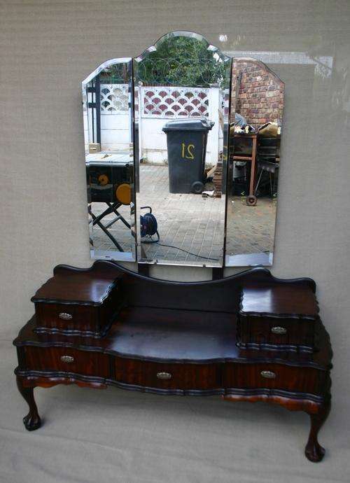 Imboya vineer ball & claw dressing table with beveled mirrors